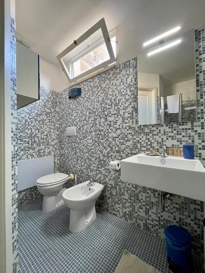 4 Balconi House-Appartamento Salentino Nel Centro Di Lecce Dış mekan fotoğraf