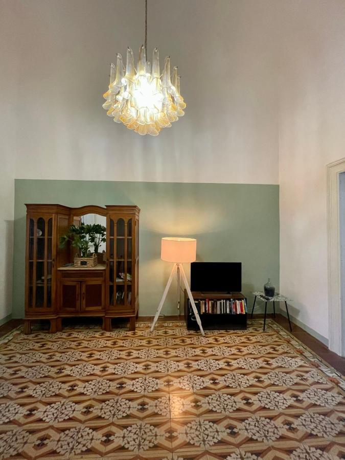 4 Balconi House-Appartamento Salentino Nel Centro Di Lecce Dış mekan fotoğraf